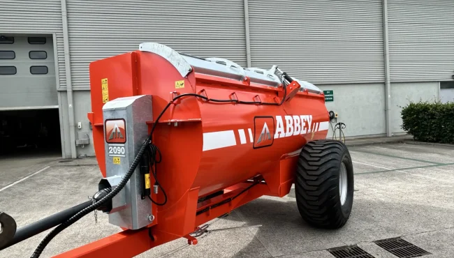 abbey-machinery-flail-side-spreader-2090